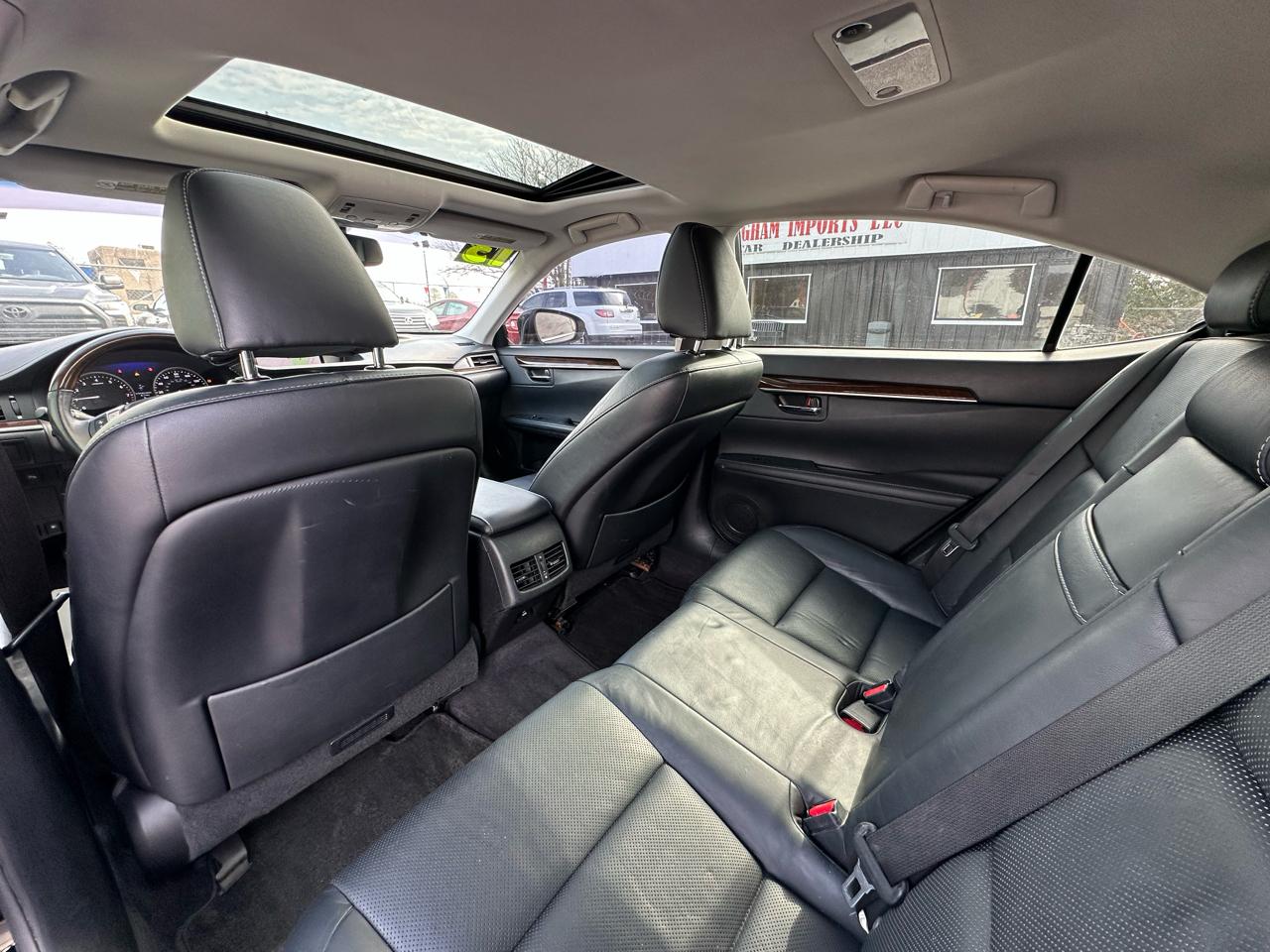 Lexus ES 350 4dr Sdn 2013