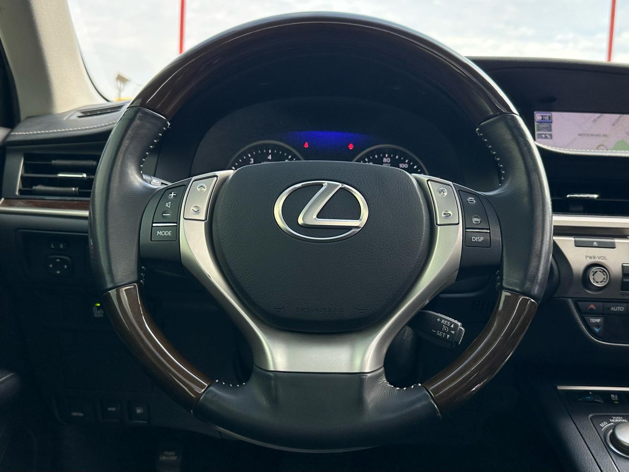 Lexus ES 350 4dr Sdn 2013