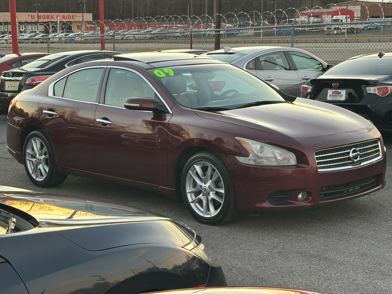 Nissan Maxima 4dr Sdn V6 CVT 3.5 SV w/Premium Pkg 2009