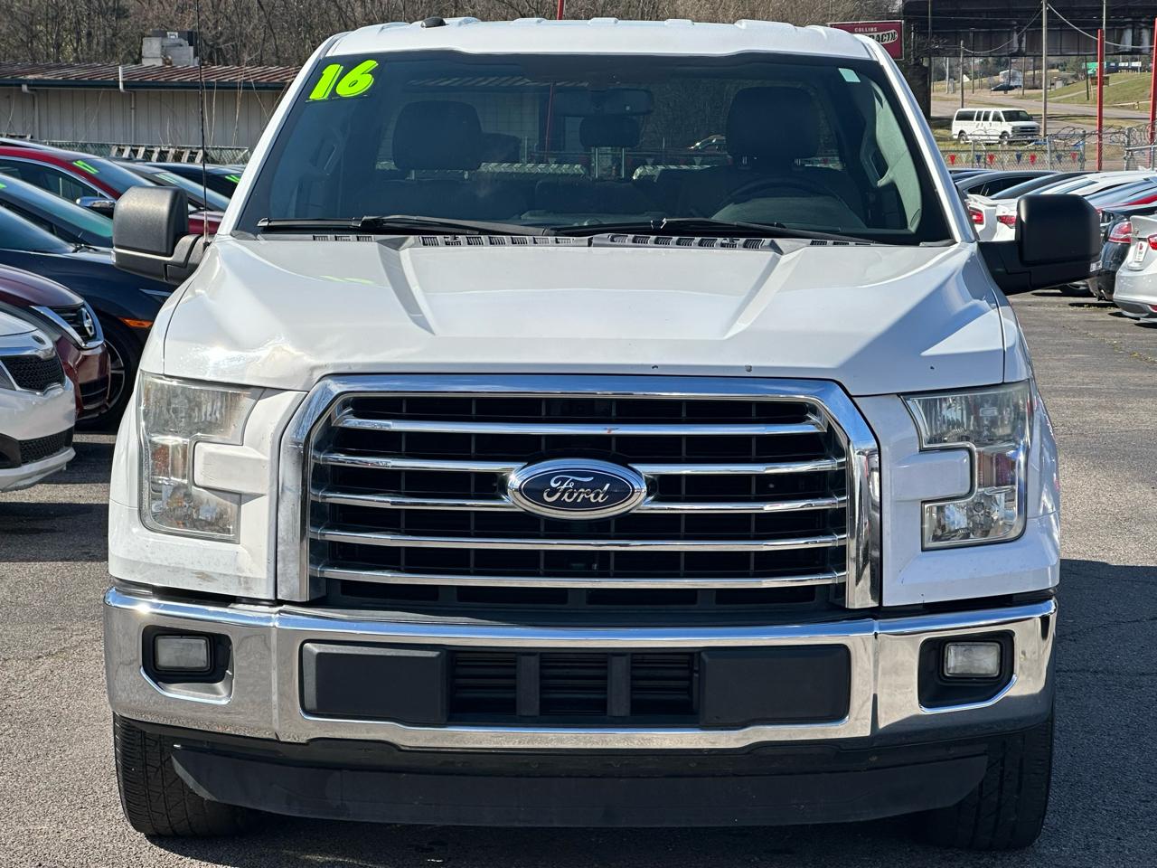 Ford F-150 2WD SuperCab 145" Lariat 2016