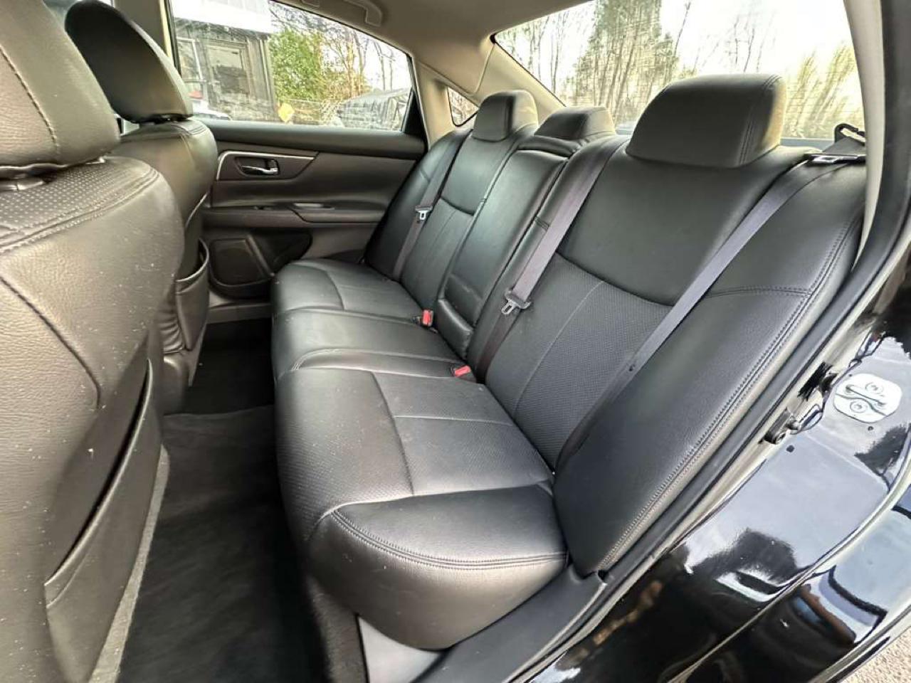 Nissan Altima 4dr Sdn I4 2.5 S 2015