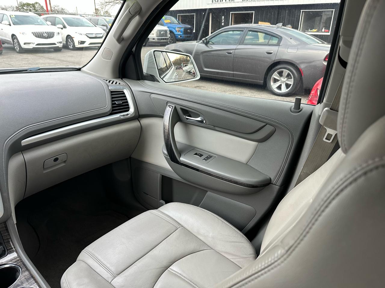 GMC Acadia FWD 4dr SLT w/SLT-1 2016