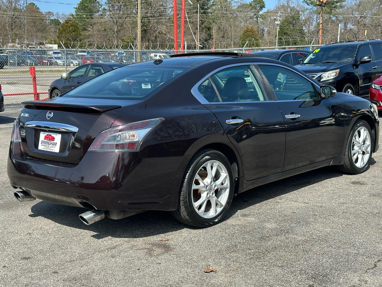 Nissan Maxima 4dr Sdn V6 CVT 3.5 SV w/Premium Pkg 2012