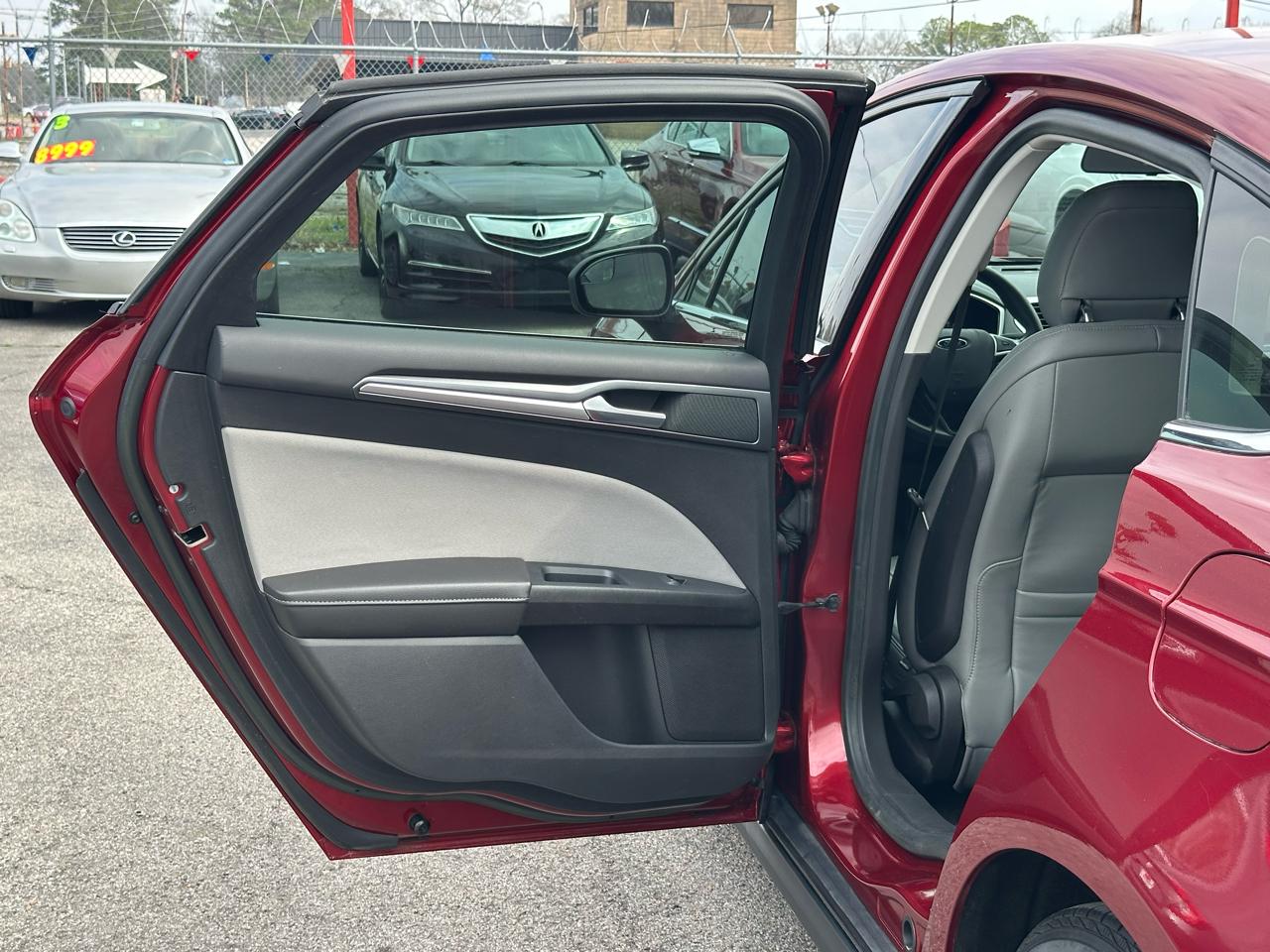 Ford Fusion 4dr Sdn S FWD 2014