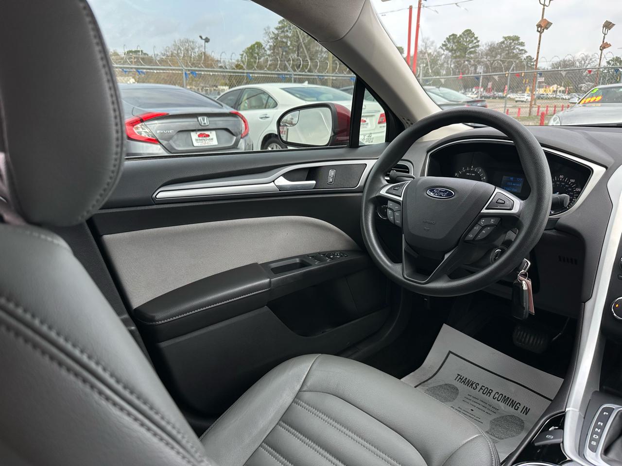 Ford Fusion 4dr Sdn S FWD 2014