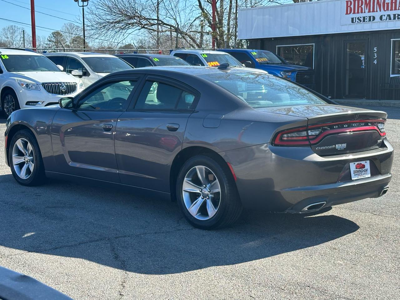 Dodge Charger 4dr Sdn SXT RWD 2016