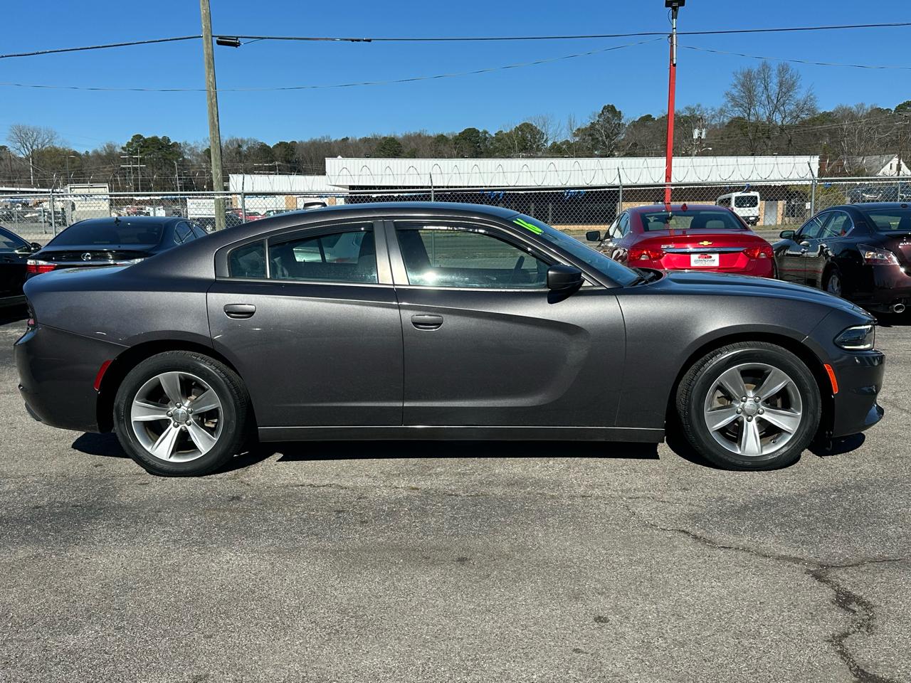 Dodge Charger 4dr Sdn SXT RWD 2016