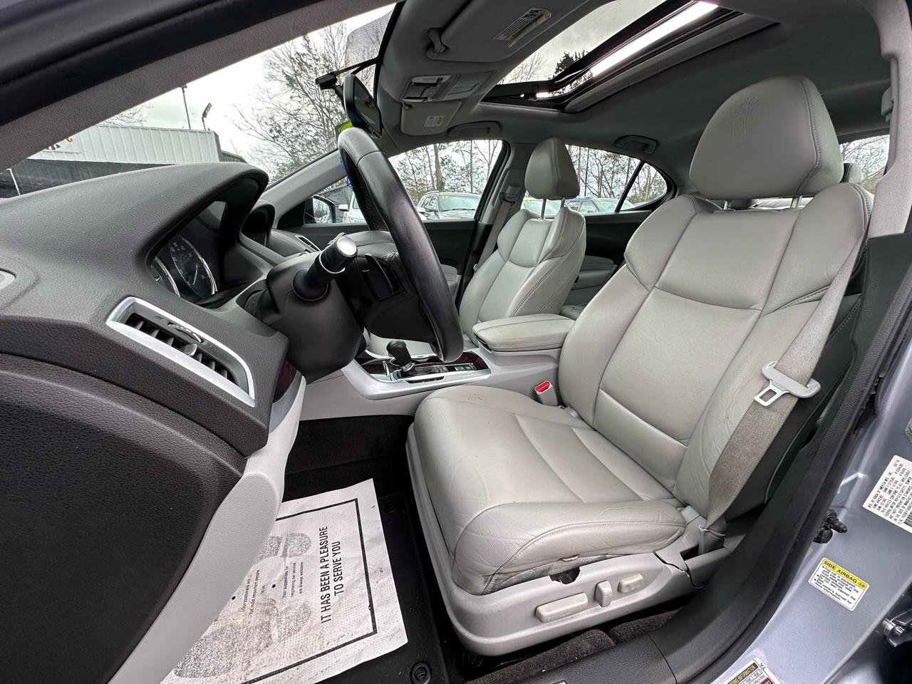 Acura TLX 4dr Sdn FWD 2016