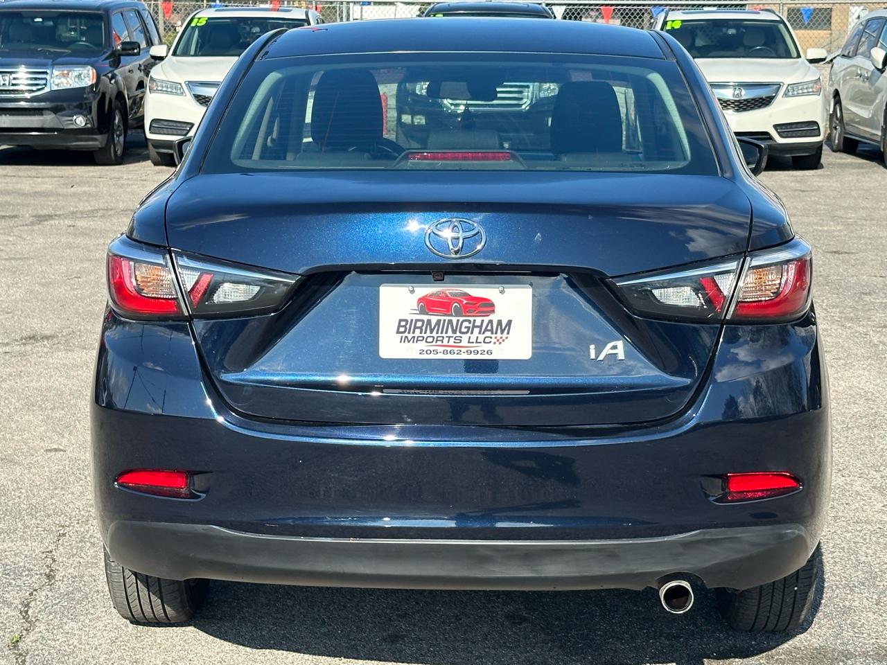 Scion iA 4dr Sdn Man (Natl) 2016