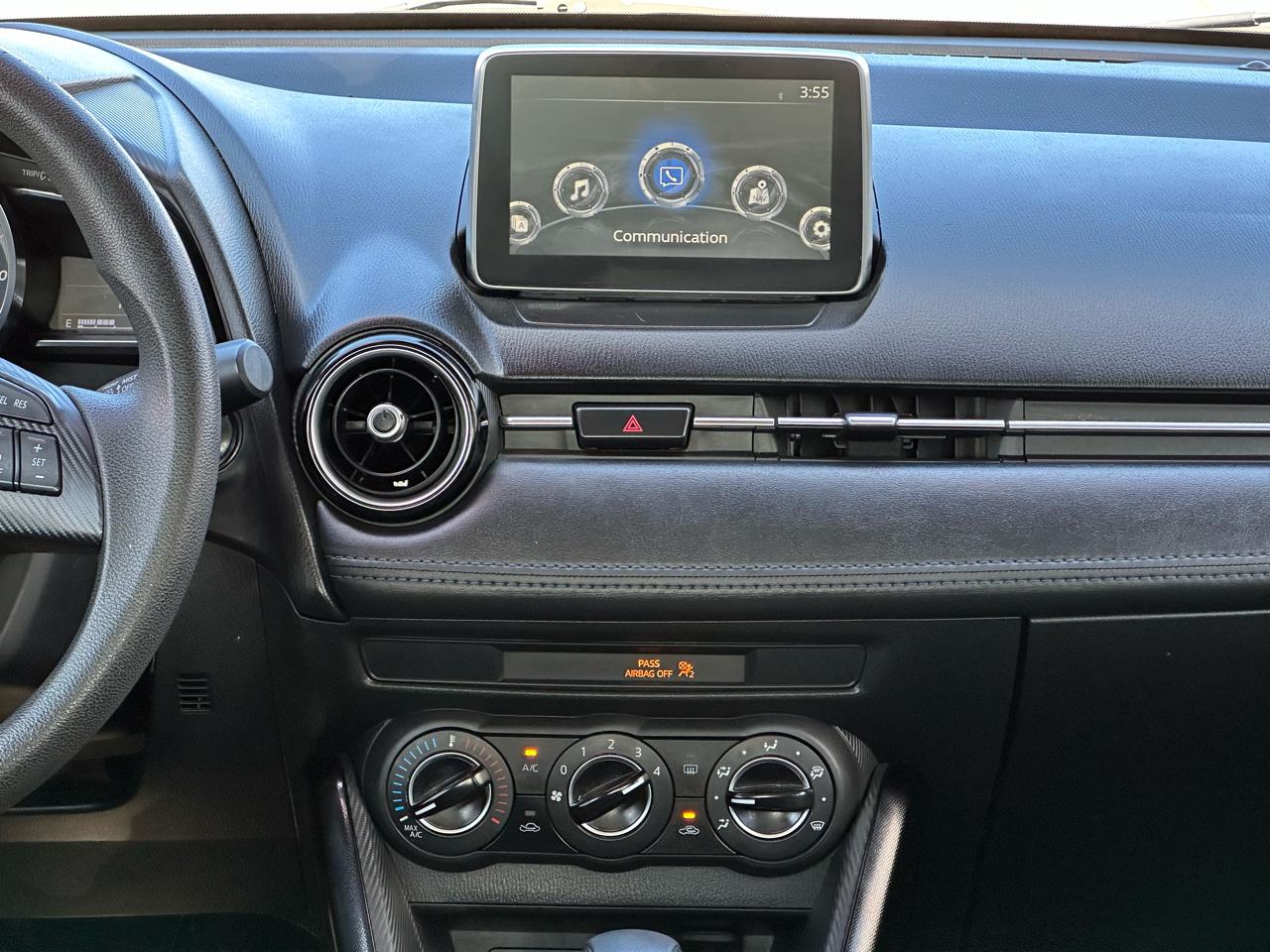 Scion iA 4dr Sdn Man (Natl) 2016