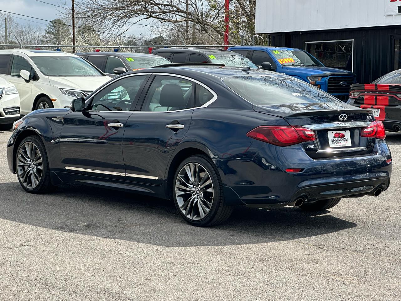 Infiniti Q70 3.7 LUXE AWD 2018