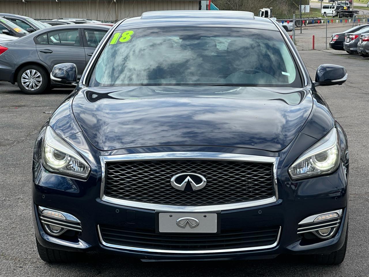 Infiniti Q70 3.7 LUXE AWD 2018