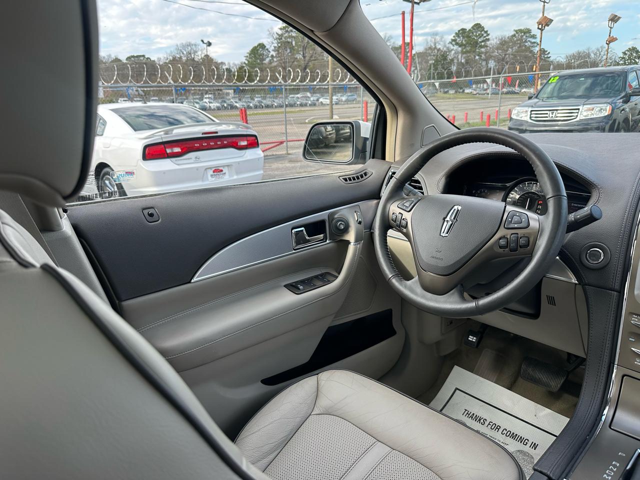 Lincoln MKX FWD 4dr 2012