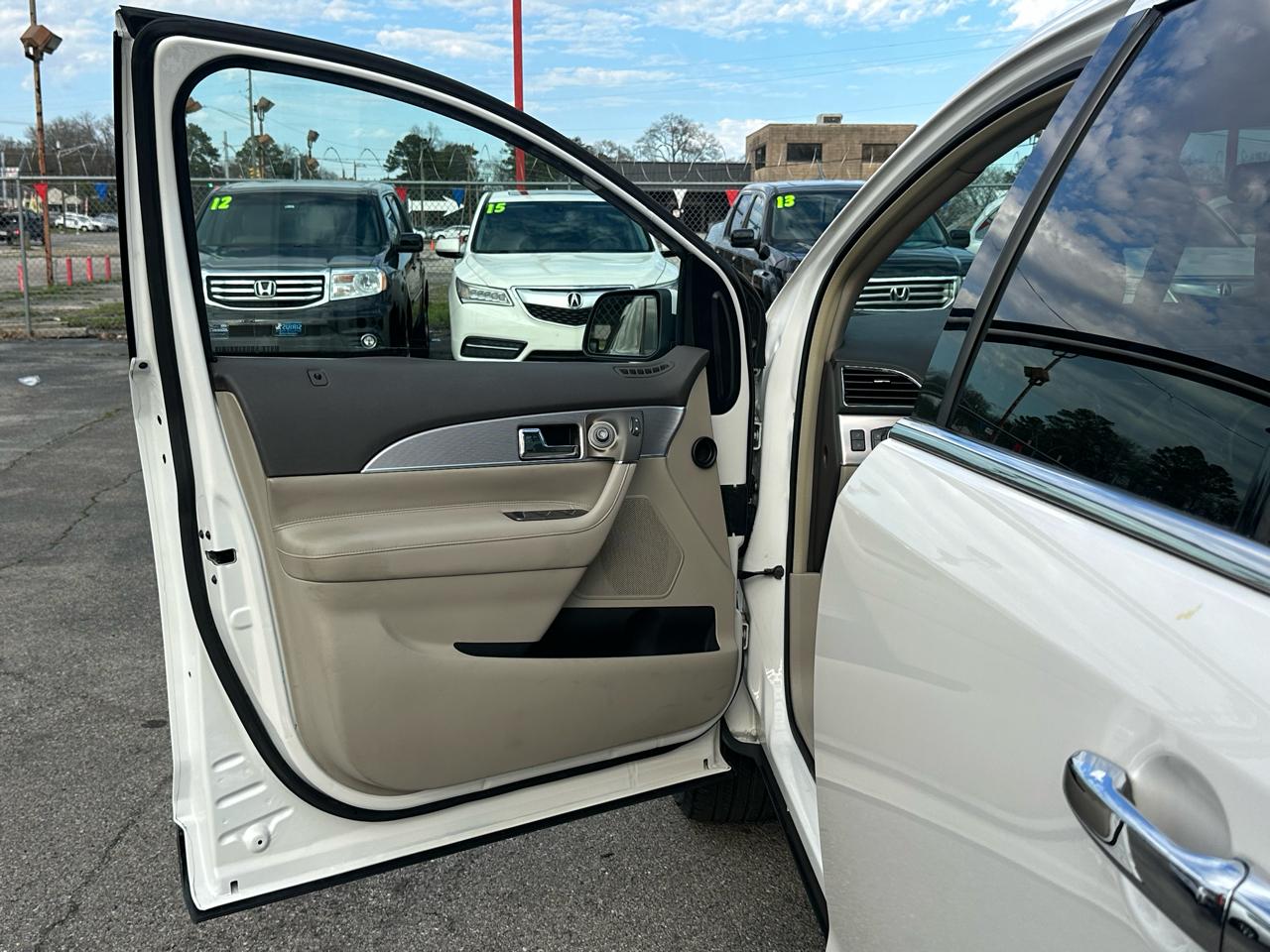 Lincoln MKX FWD 4dr 2012