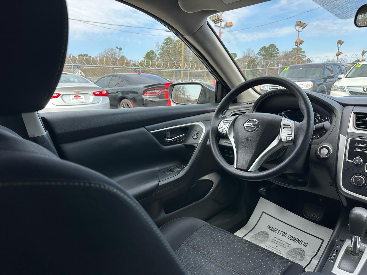 Nissan Altima 4dr Sdn I4 2.5 2016