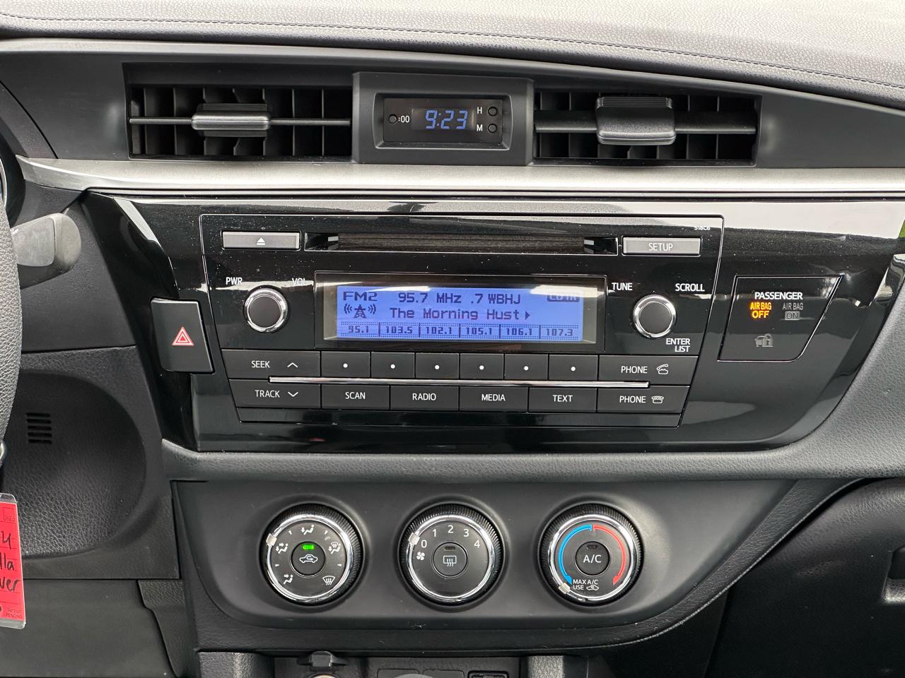 Toyota Corolla 4dr Sdn CVT LE Premium (Natl) 2014