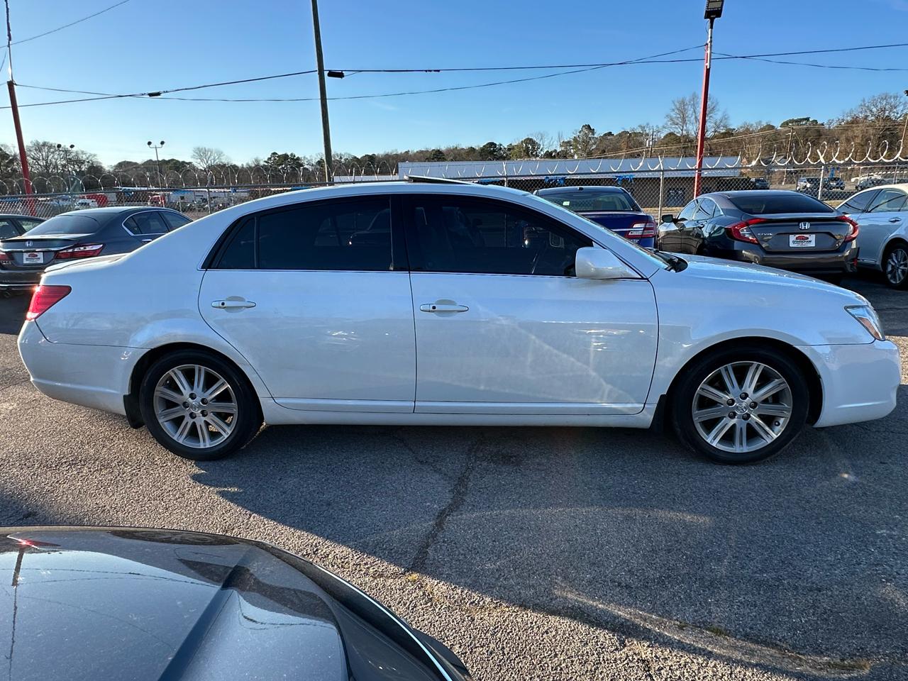 Toyota Avalon 4dr Sdn Touring (Natl) 2007