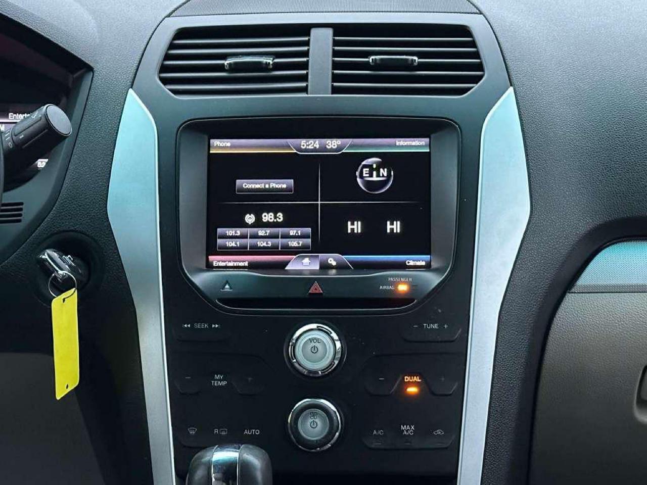 Ford Explorer FWD 4dr XLT 2013