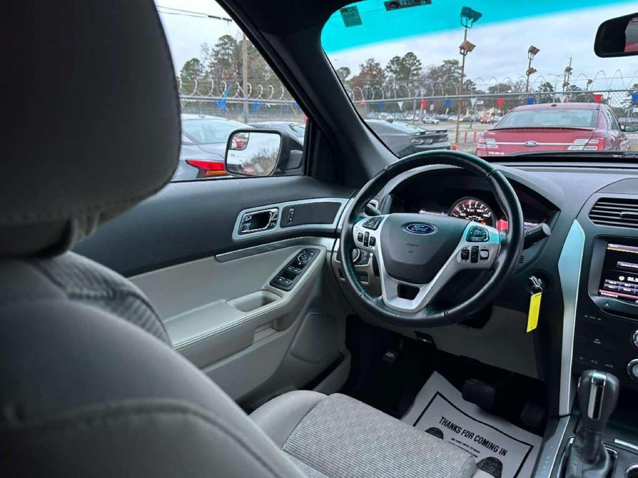 Ford Explorer FWD 4dr XLT 2013