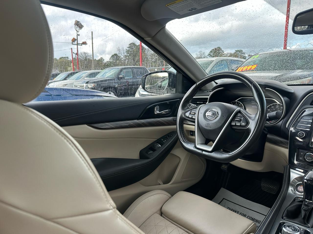 Nissan Maxima 4dr Sdn 3.5 Platinum 2016