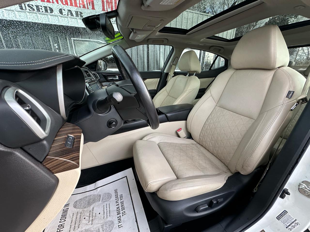 Nissan Maxima 4dr Sdn 3.5 Platinum 2016