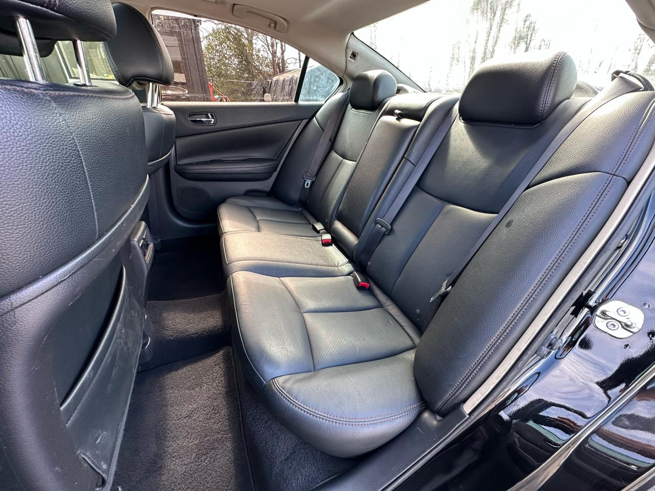 Nissan Maxima 4dr Sdn 3.5 SV 2013