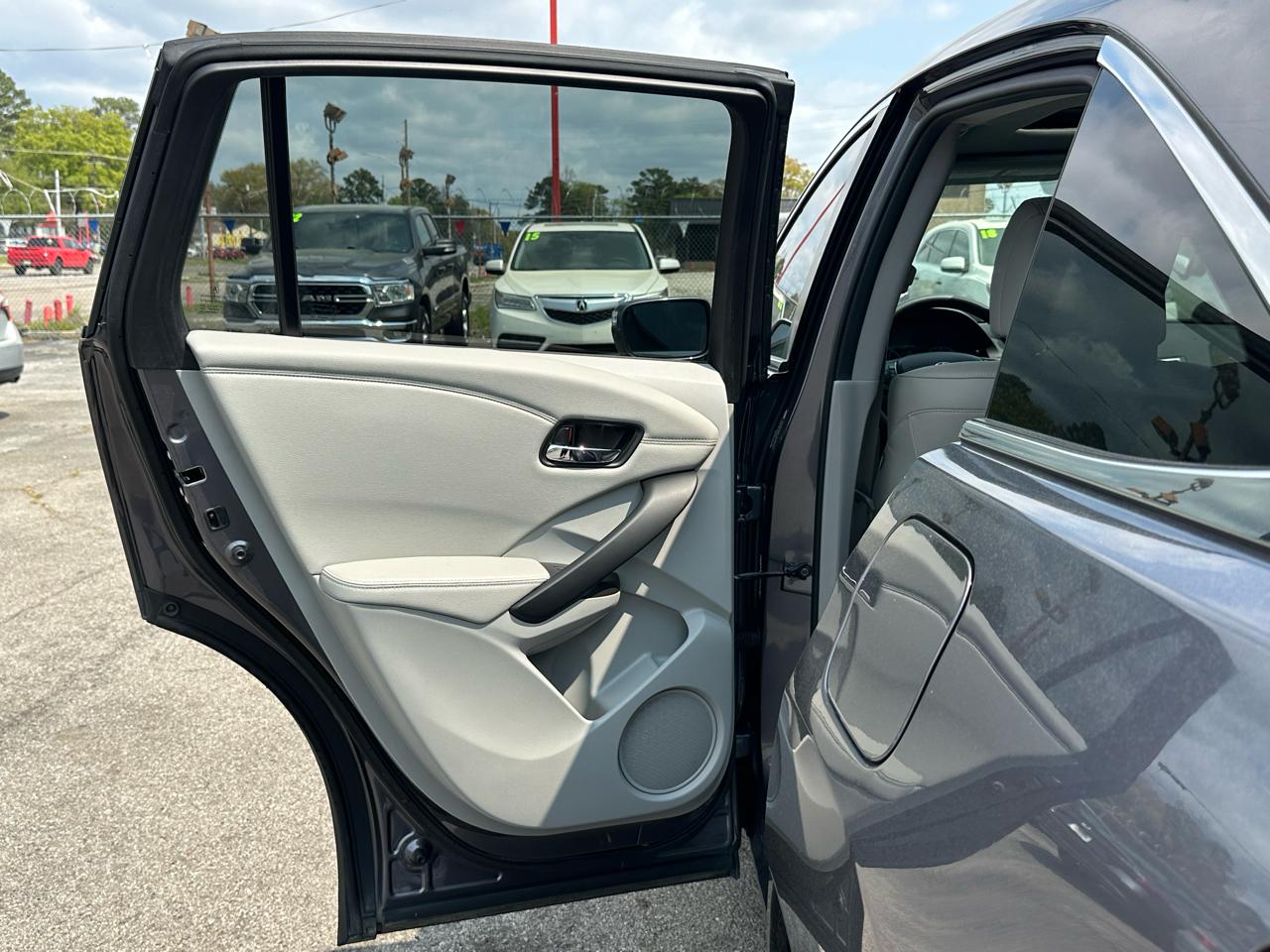 Acura RDX FWD w/Technology/AcuraWatch Plus Pkg 2017