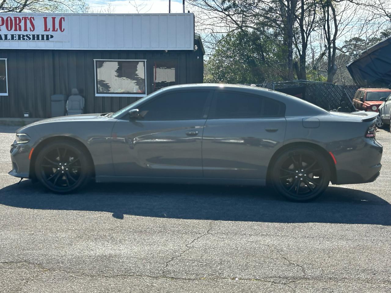 Dodge Charger SXT RWD 2018