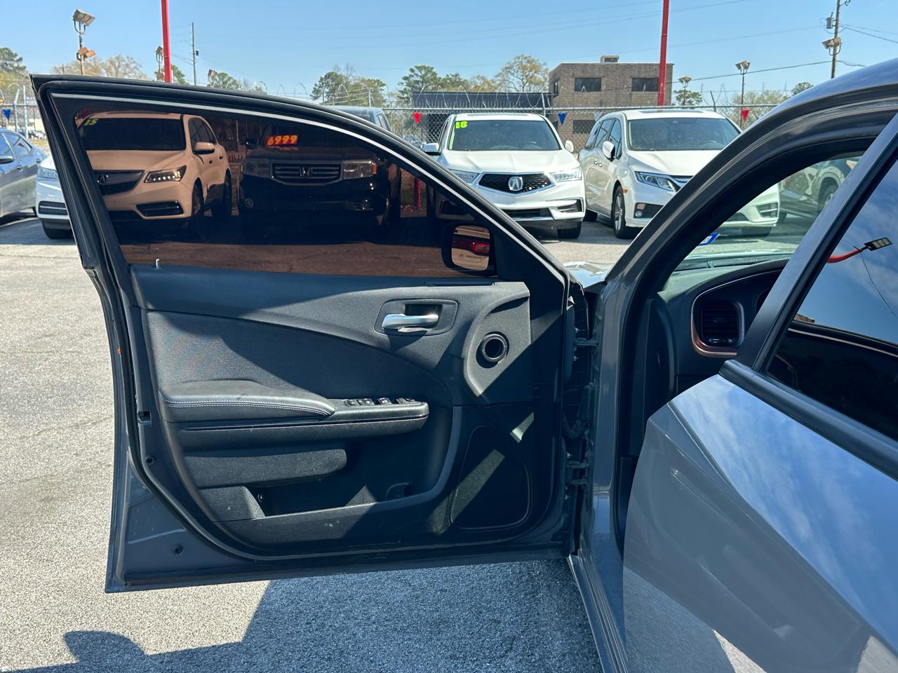 Dodge Charger SXT RWD 2018