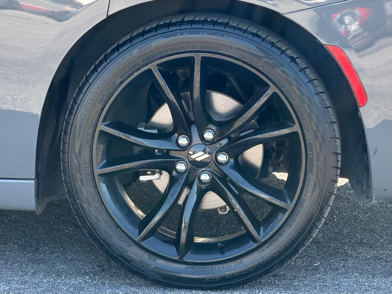 Dodge Charger SXT RWD 2018