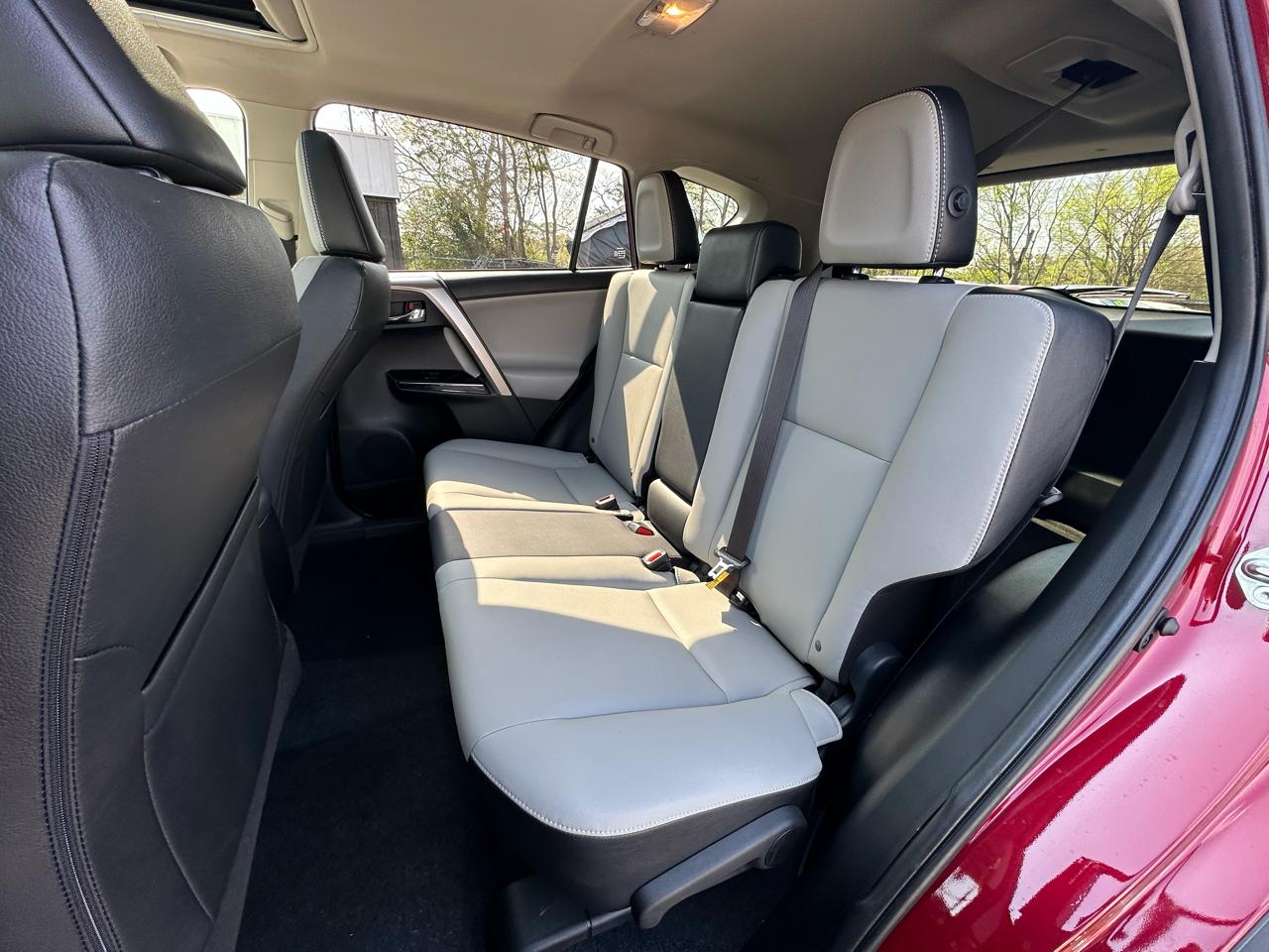 Toyota RAV4 Limited FWD (Natl) 2018