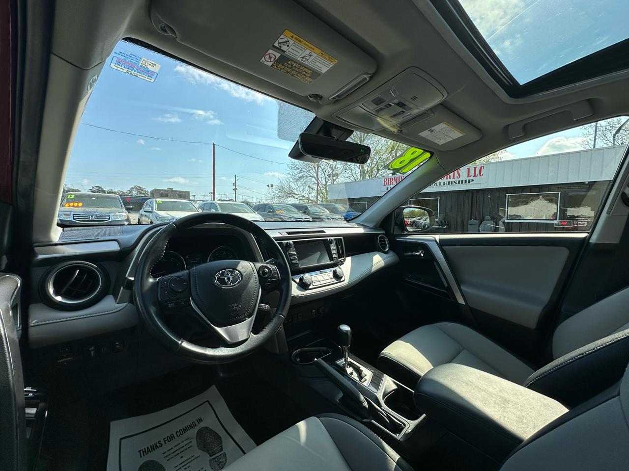 Toyota RAV4 Limited FWD (Natl) 2018