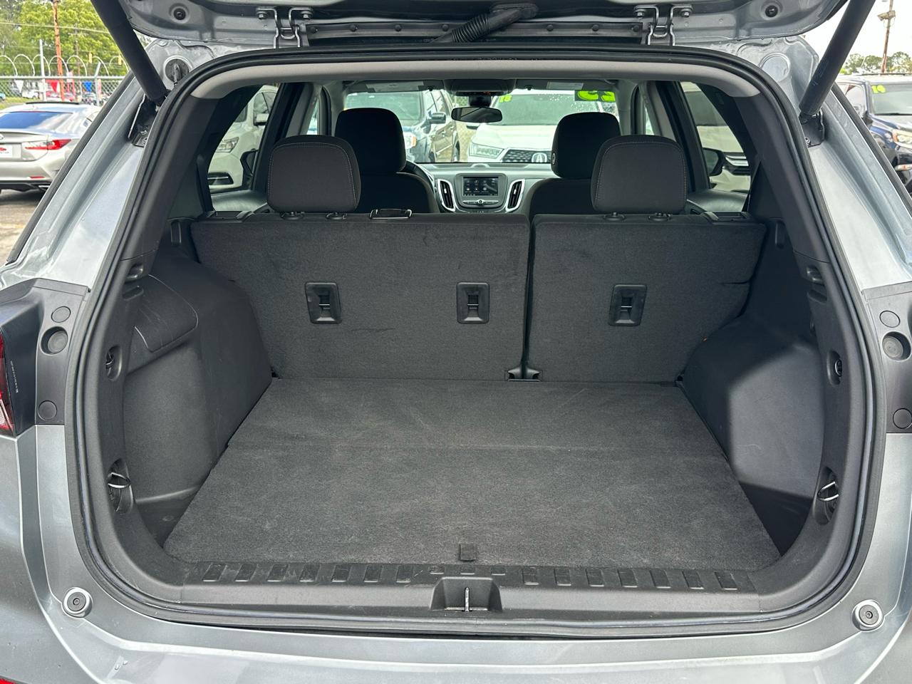 Chevrolet Equinox FWD 4dr LT w/1LT 2023