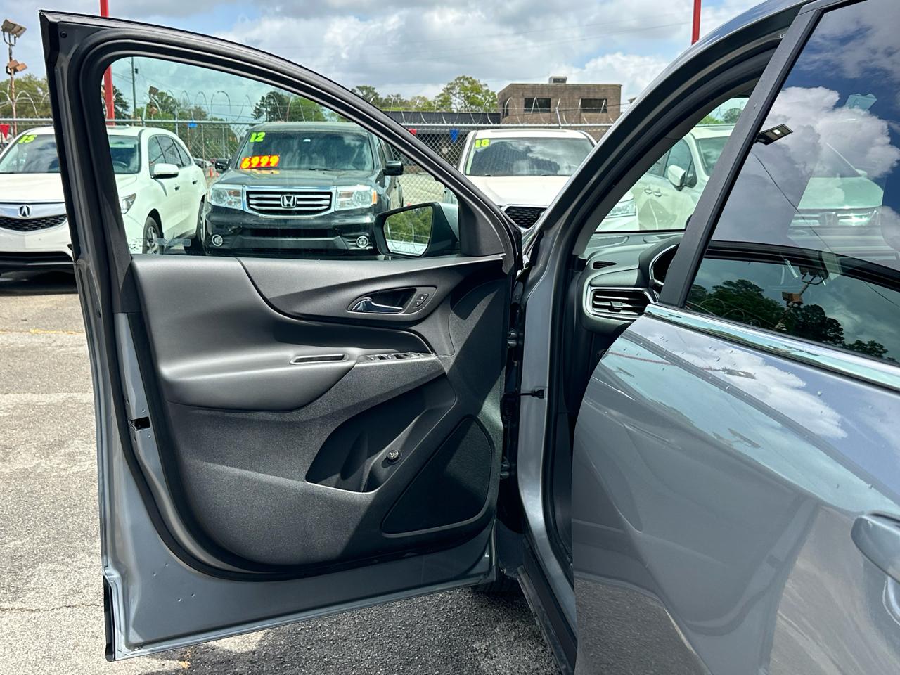 Chevrolet Equinox FWD 4dr LT w/1LT 2023