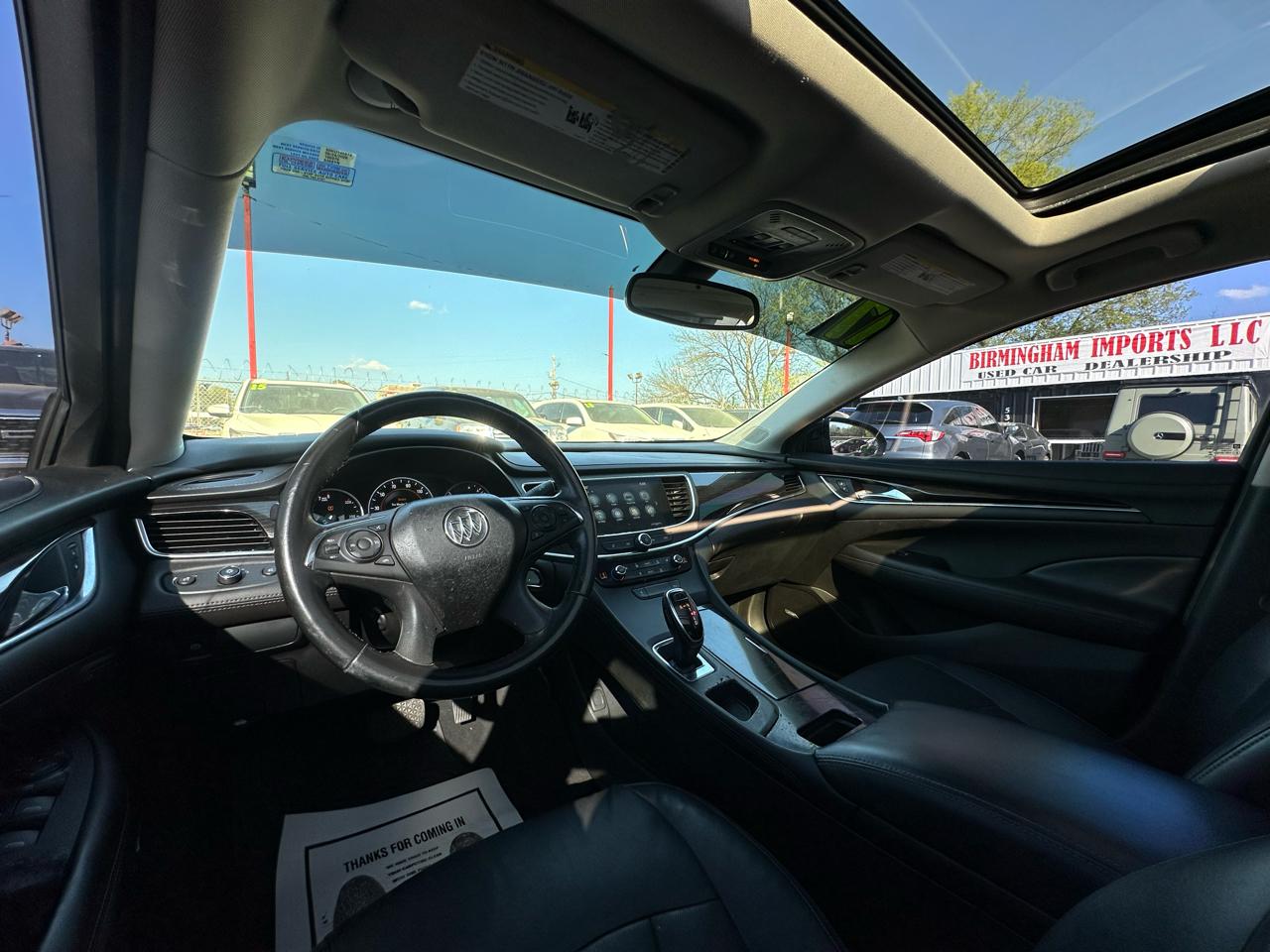 Buick LaCrosse 4dr Sdn Essence FWD 2017