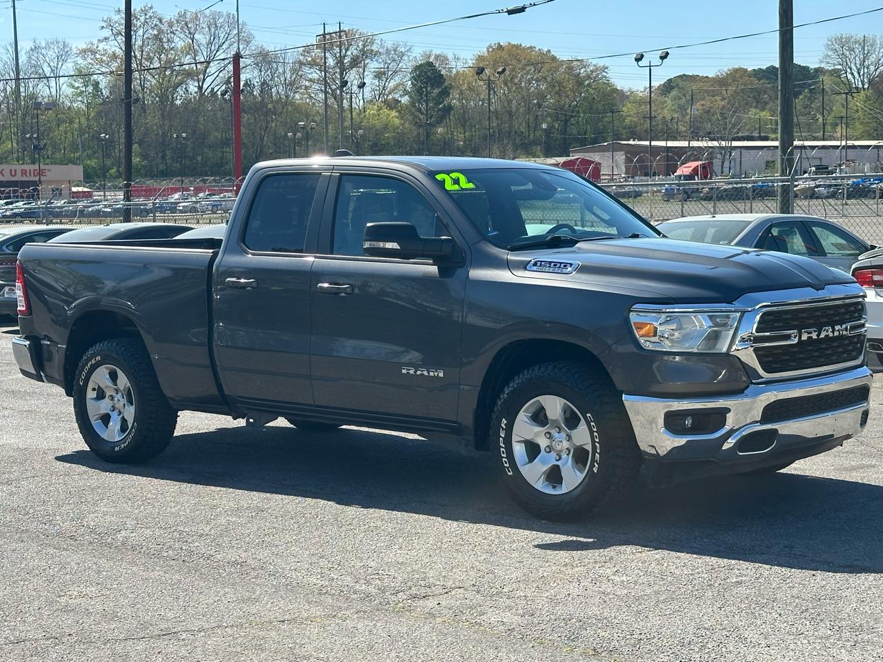 RAM 1500 Big Horn 4x2 Quad Cab 6'4" Box 2022