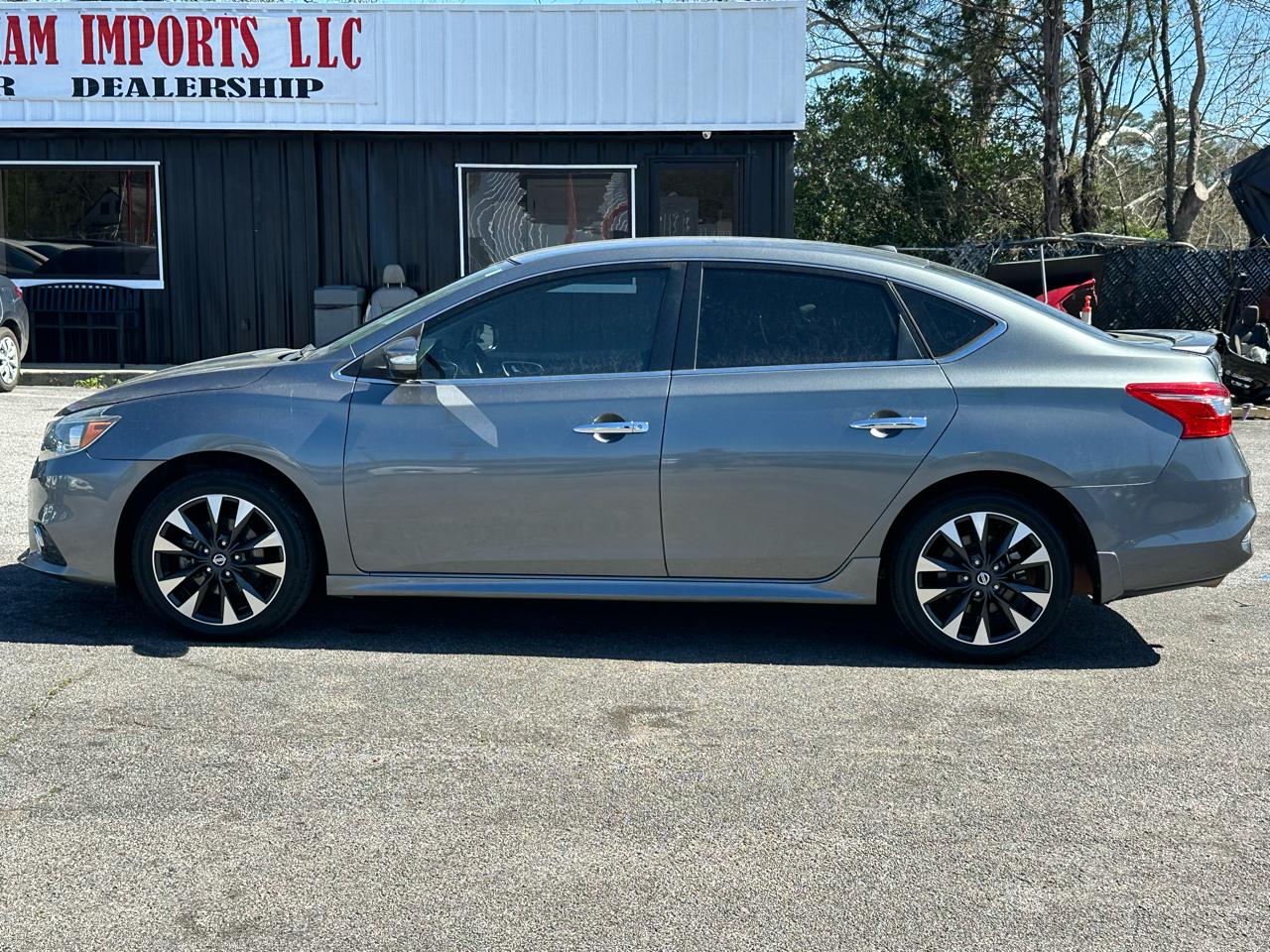 Nissan Sentra SR CVT 2017
