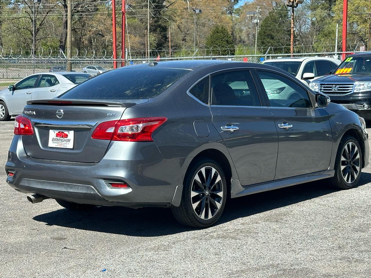 Nissan Sentra SR CVT 2017