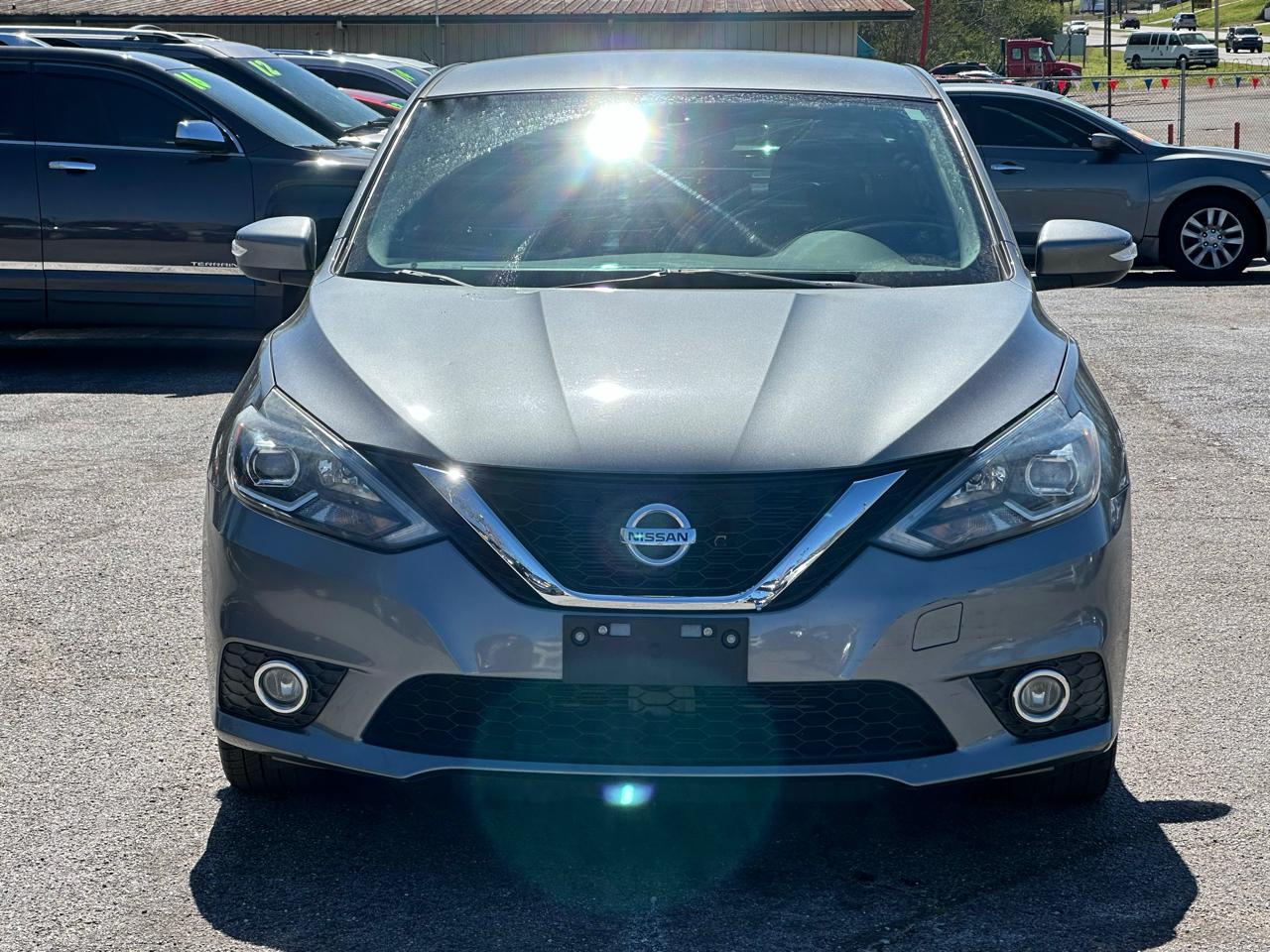 Nissan Sentra SR CVT 2017