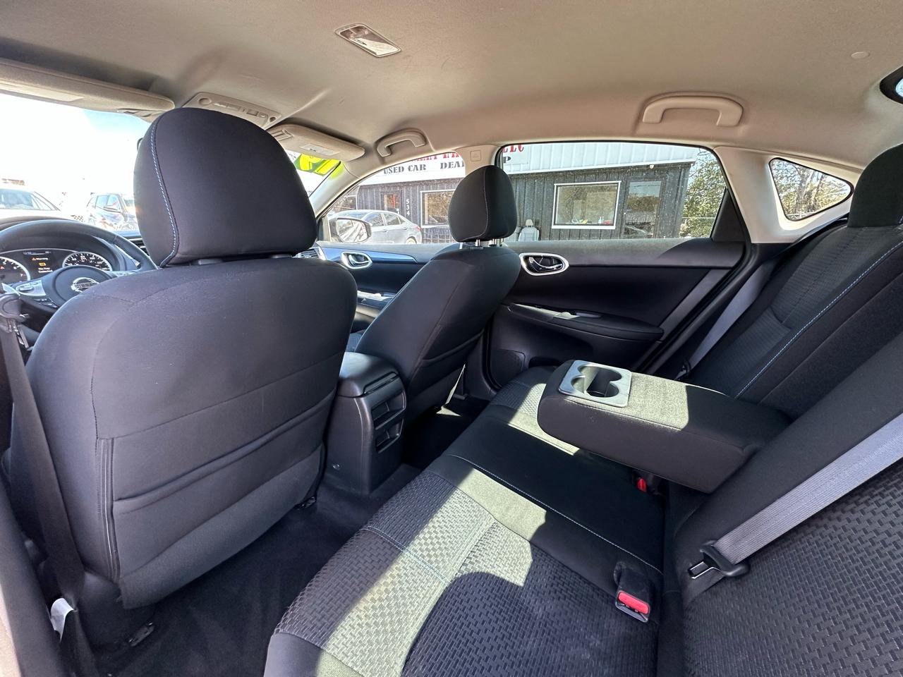 Nissan Sentra SR CVT 2017