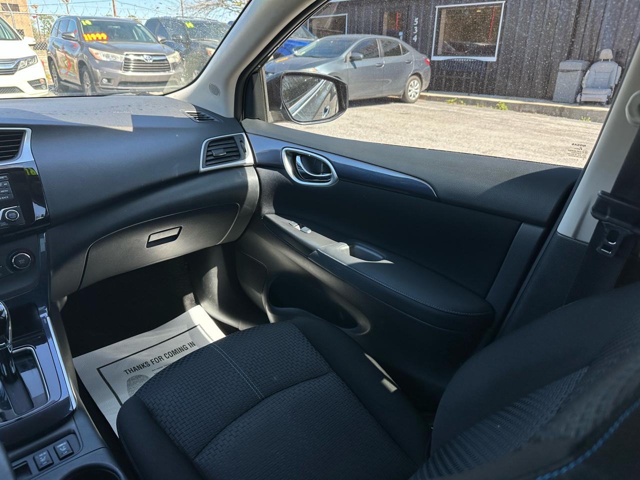 Nissan Sentra SR CVT 2017