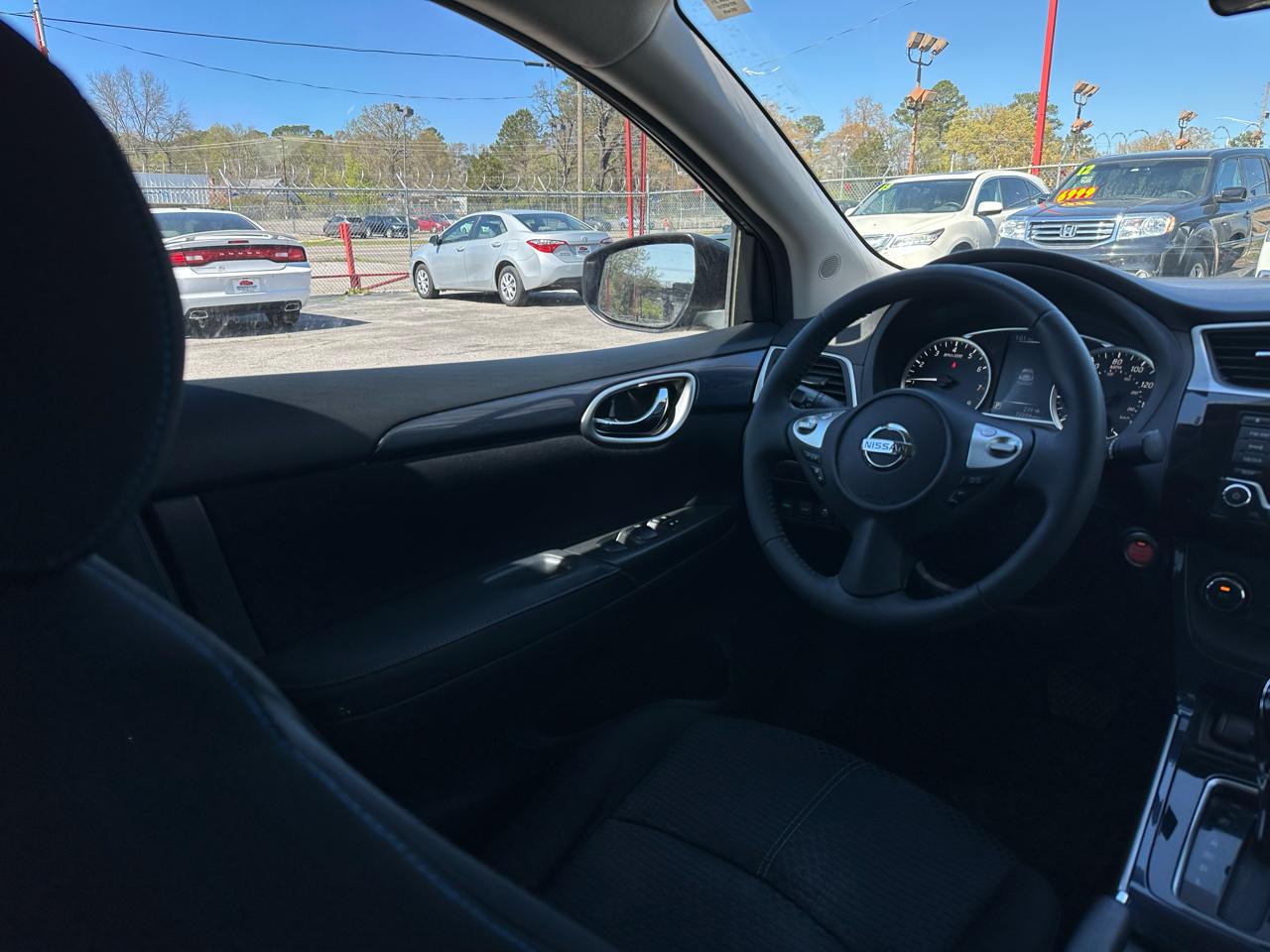 Nissan Sentra SR CVT 2017