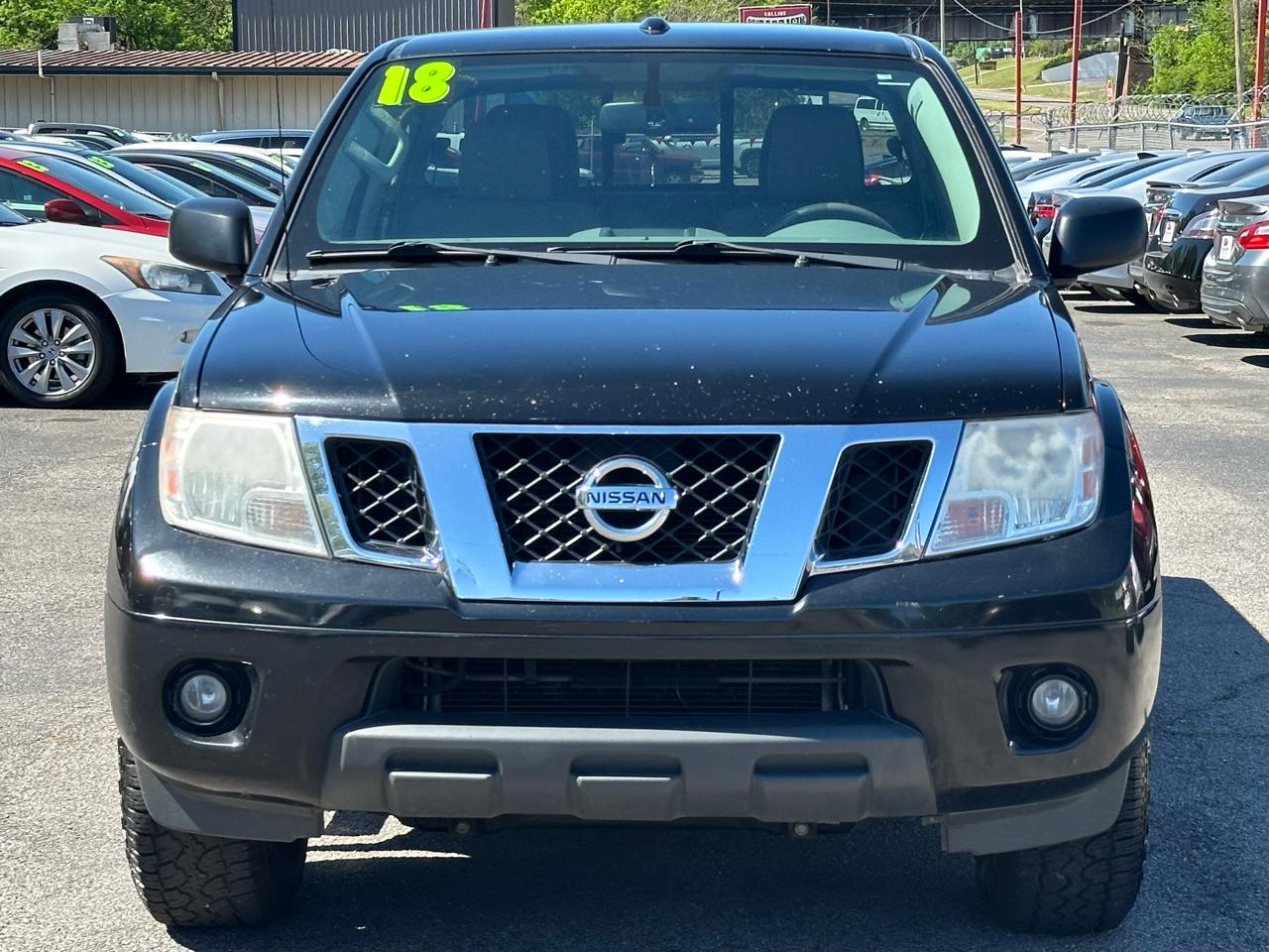 Nissan Frontier Crew Cab 4x2 SV V6 Auto 2018