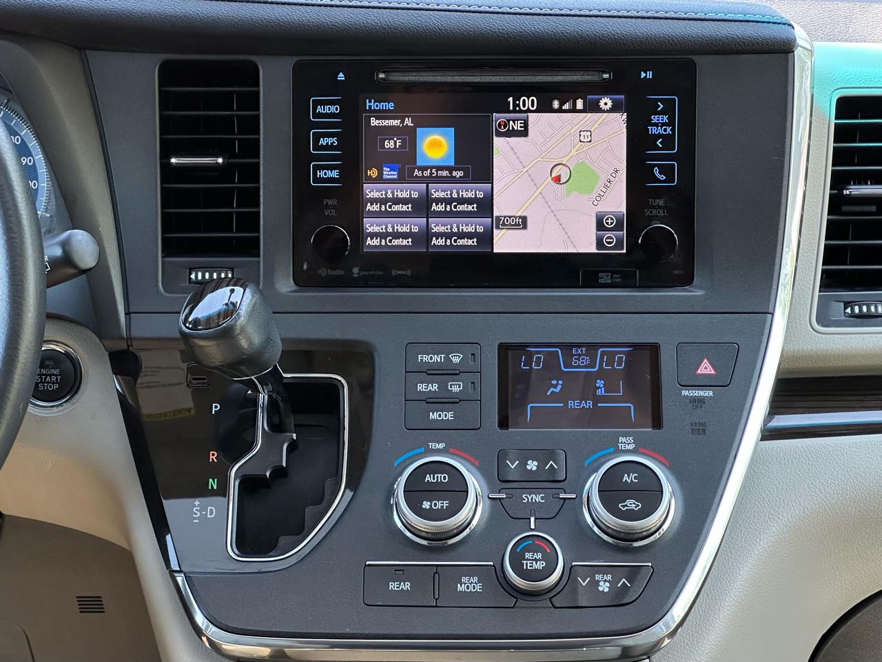 Toyota Sienna XLE Auto Access Seat FWD 7-Passenger (Natl) 2017