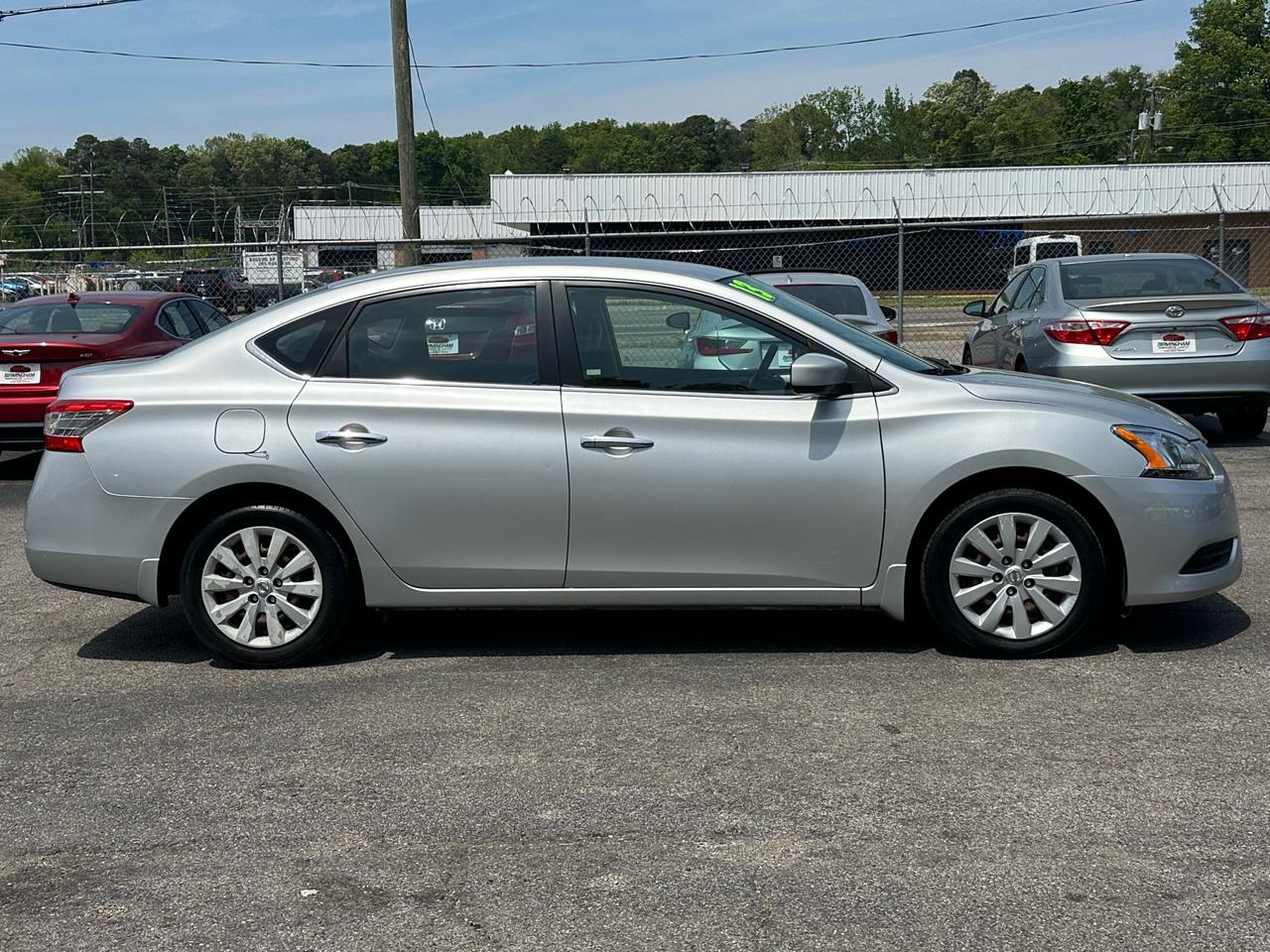 Nissan Sentra 4dr Sdn I4 CVT SV 2013