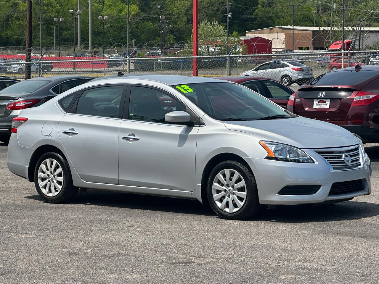 Nissan Sentra 4dr Sdn I4 CVT SV 2013