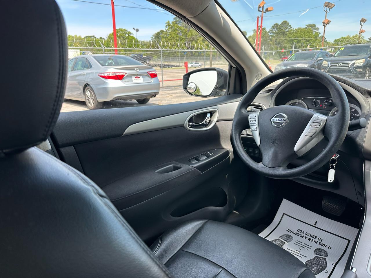 Nissan Sentra 4dr Sdn I4 CVT SV 2013