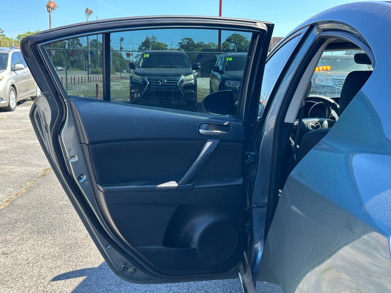 Mazda MAZDA3 4dr Sdn Auto i Sport *Ltd Avail* 2012