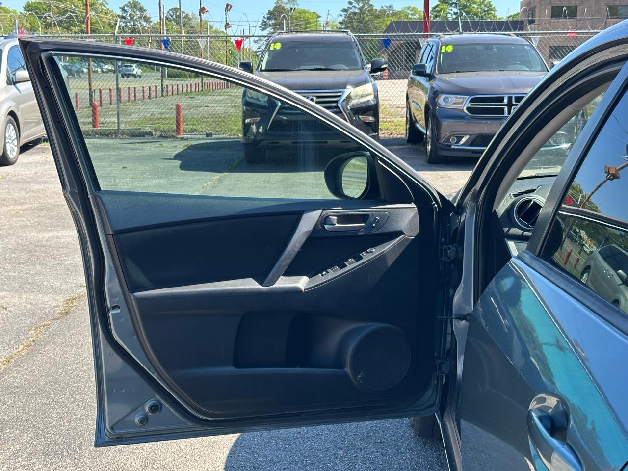 Mazda MAZDA3 4dr Sdn Auto i Sport *Ltd Avail* 2012