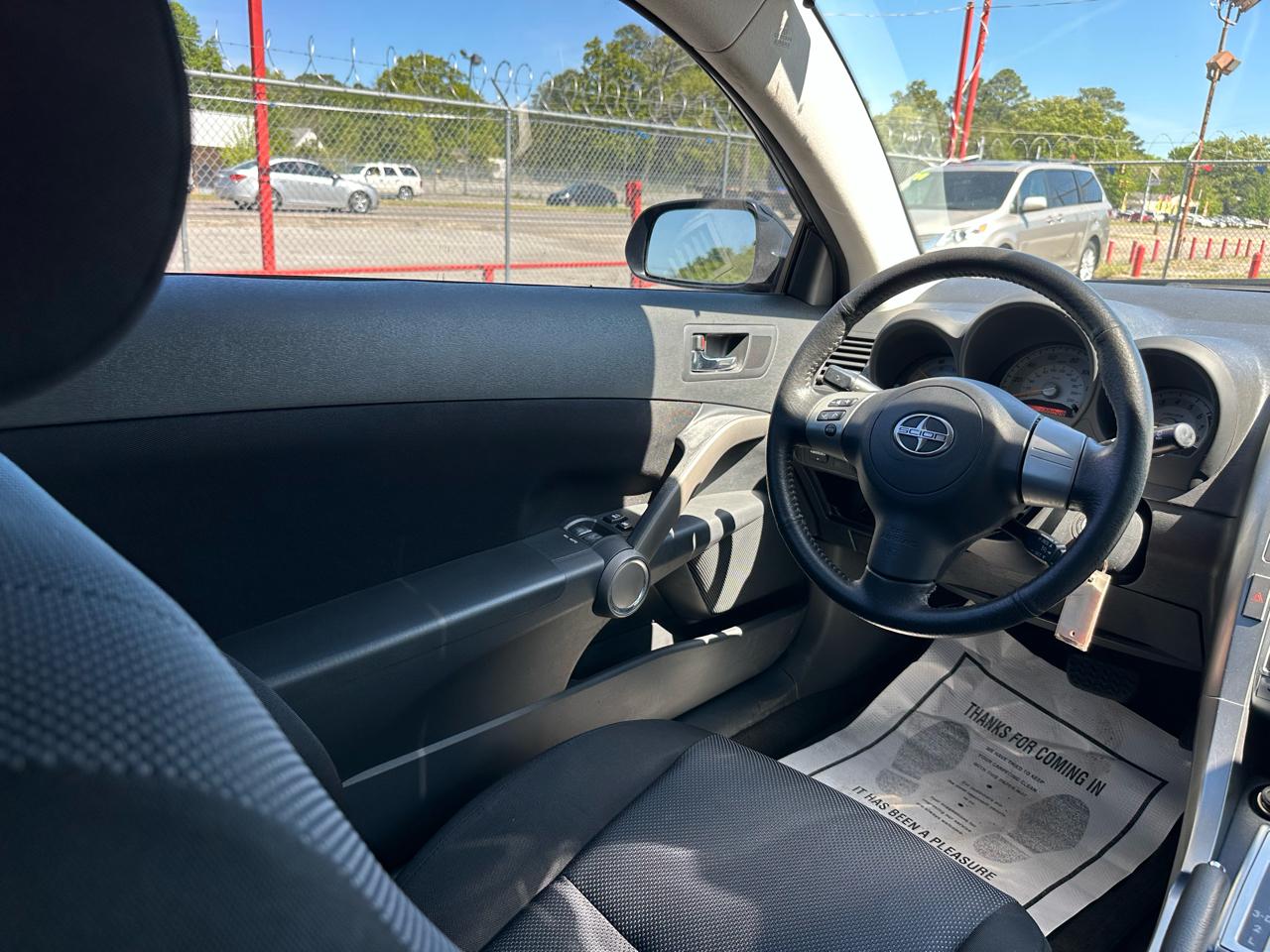 Scion tC 2dr HB Man Spec (Natl) 2008